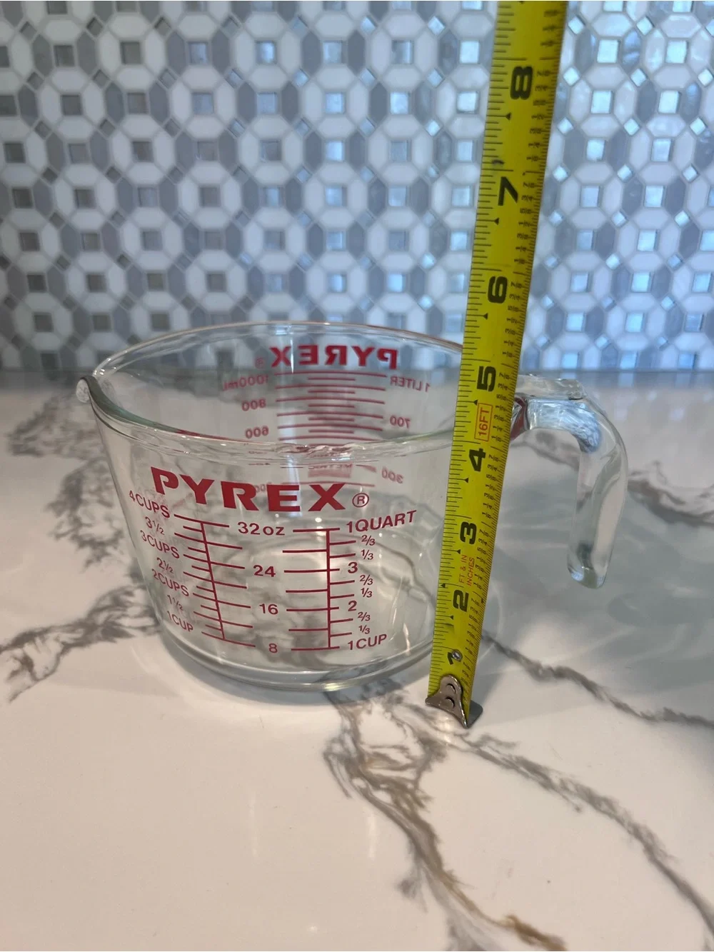 Vintage Pyrex 4 Cup J Handle Red Letters # 532 Corning NY USA Patent Pending